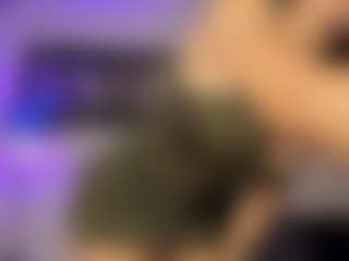 Adri Rogers's Live Sex Cam Show