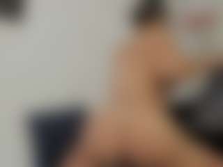 Adri Rogers's Live Sex Cam Show