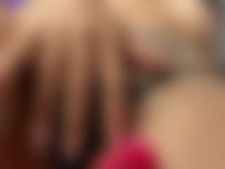 Adri Rogers's Live Sex Cam Show