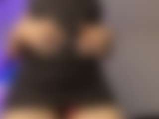 Adri Rogers's Live Sex Cam Show