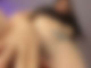 Adri Rogers's Live Sex Cam Show