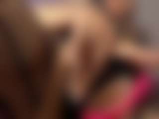 Adri Rogers's Live Sex Cam Show