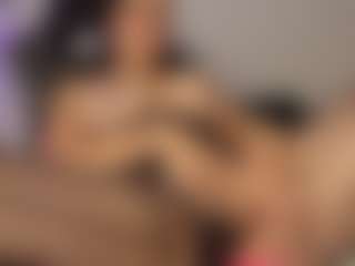 Adri Rogers's Live Sex Cam Show