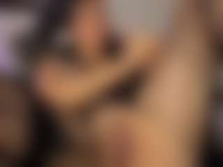Adri Rogers's Live Sex Cam Show