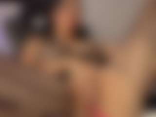 Adri Rogers's Live Sex Cam Show