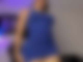 Adri Rogers's Live Sex Cam Show