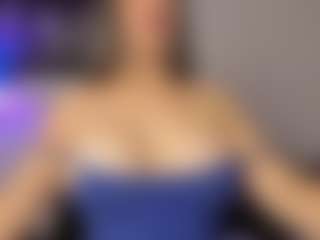 Live cam show with Adri Rogers - Teacher on Stripli.com