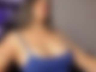 Adri Rogers's Live Sex Cam Show