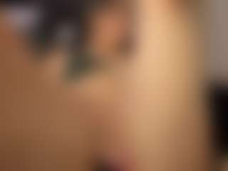 Adri Rogers's Live Sex Cam Show