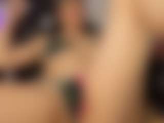 Adri Rogers's Live Sex Cam Show