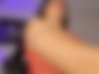 Adri Rogers's Live Sex Cam Show