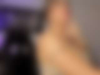 Adri Rogers's Live Sex Cam Show