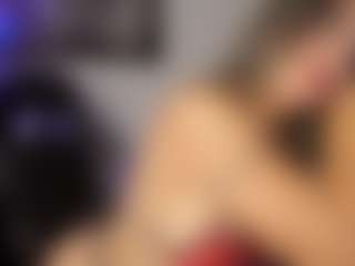 Adri Rogers's Live Sex Cam Show
