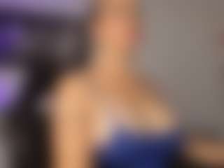 Adri Rogers's Live Sex Cam Show