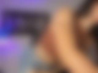 Adri Rogers's Live Sex Cam Show