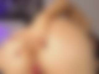 Adri Rogers's Live Sex Cam Show