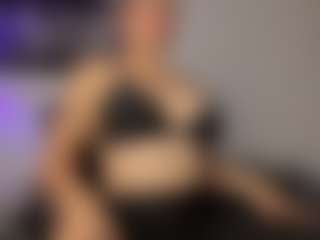 Adri Rogers's Live Sex Cam Show