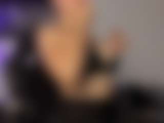 Adri Rogers's Live Sex Cam Show