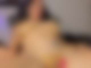 Adri Rogers's Live Sex Cam Show