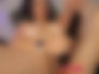Adri Rogers's Live Sex Cam Show