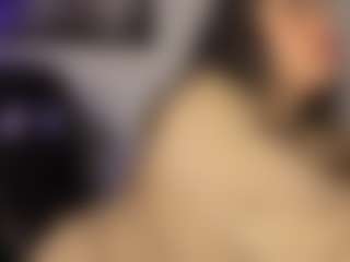 Adri Rogers's Live Sex Cam Show