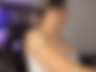 Adri Rogers's Live Sex Cam Show