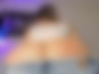 Adri Rogers's Live Sex Cam Show