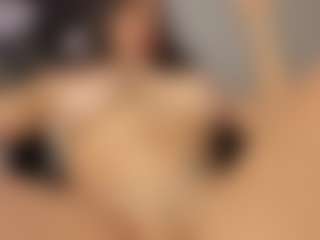 Adri Rogers's Live Sex Cam Show