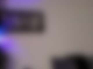 Adri Rogers's Live Sex Cam Show