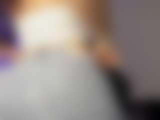 Adri Rogers's Live Sex Cam Show