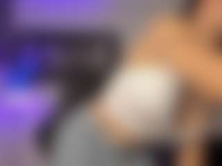 Adri Rogers's Live Sex Cam Show