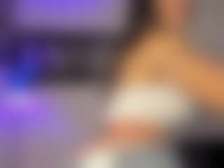 Adri Rogers's Live Sex Cam Show