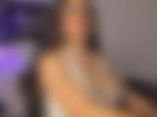 Adri Rogers's Live Sex Cam Show