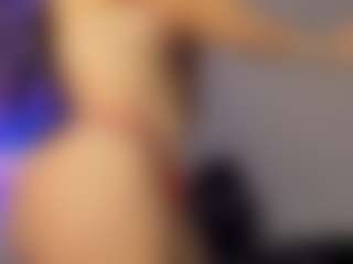 Adri Rogers's Live Sex Cam Show