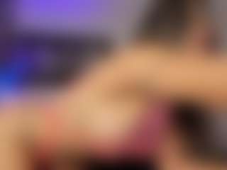 Adri Rogers's Live Sex Cam Show