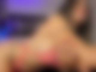 Adri Rogers's Live Sex Cam Show