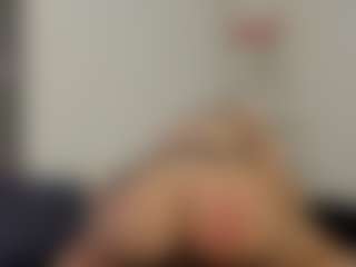 Adri Rogers's Live Sex Cam Show
