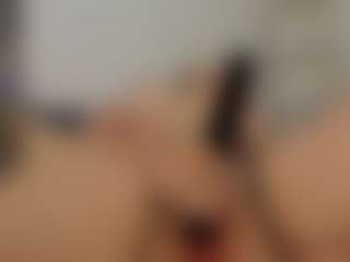 Adri Rogers's Live Sex Cam Show