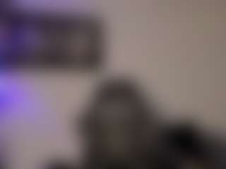 Adri Rogers's Live Sex Cam Show