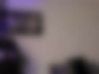 Adri Rogers's Live Sex Cam Show