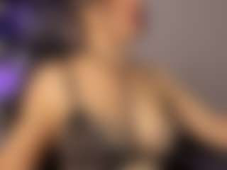 Adri Rogers's Live Sex Cam Show