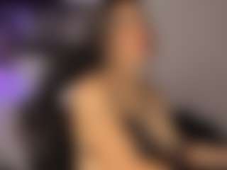 Adri Rogers's Live Sex Cam Show