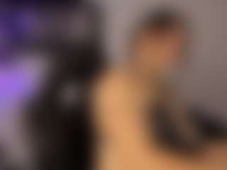 Adri Rogers's Live Sex Cam Show