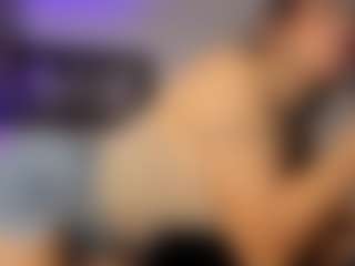 Adri Rogers's Live Sex Cam Show