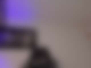 Adri Rogers's Live Sex Cam Show