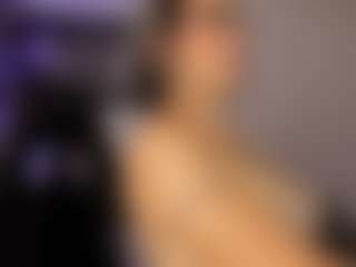 Adri Rogers's Live Sex Cam Show