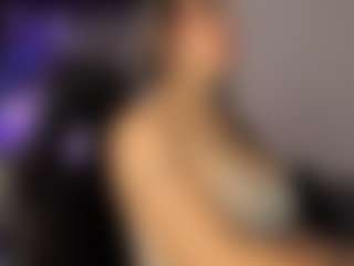 Adri Rogers's Live Sex Cam Show