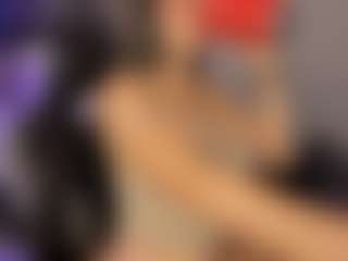 Adri Rogers's Live Sex Cam Show