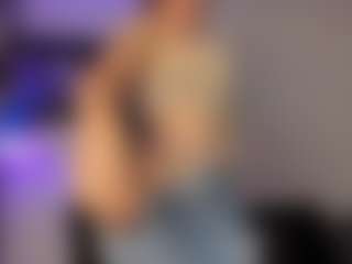 Adri Rogers's Live Sex Cam Show