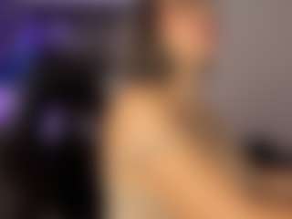 Adri Rogers's Live Sex Cam Show